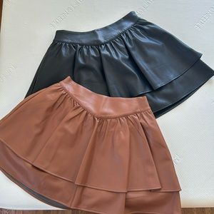 🔴 SOLD 🔴 Pleather mini skirts